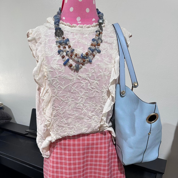 shirts - Picture 2 of 3